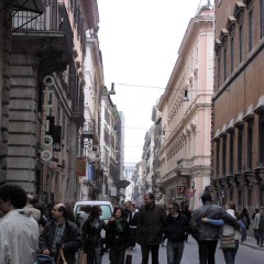 Promenera i Rom och se staden till fots